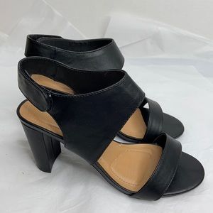 Lane Bryant vegan black 3 “ heels like new size 8